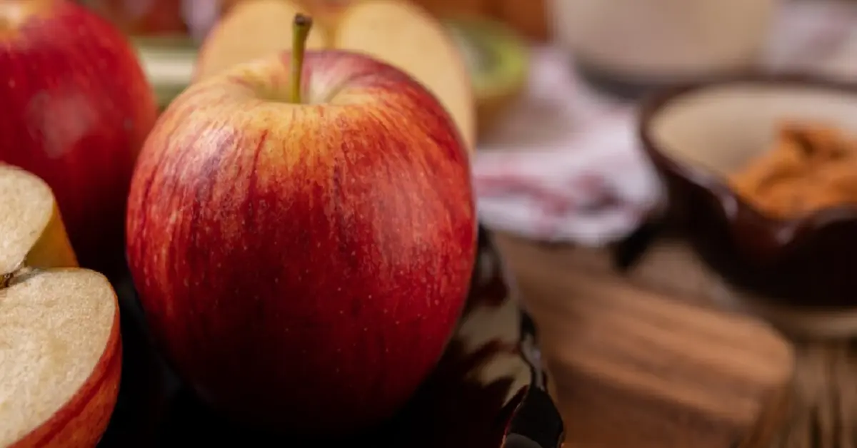 The Comprehensive Guide to Apples: Health Benefits